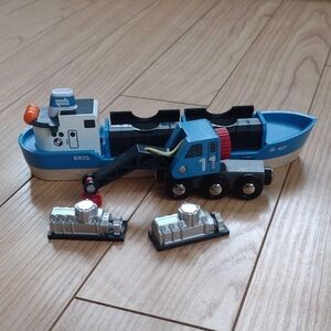 BRIO Blue Cargo Ship and Crane Toy Set